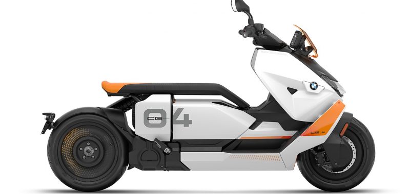BMW CE 04: il maxi-scooter elettrico  riferimento della categoria