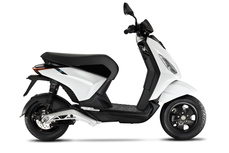 La Top5 degli scooter elettrici nel primo semestre 2022 / Piaggio 1