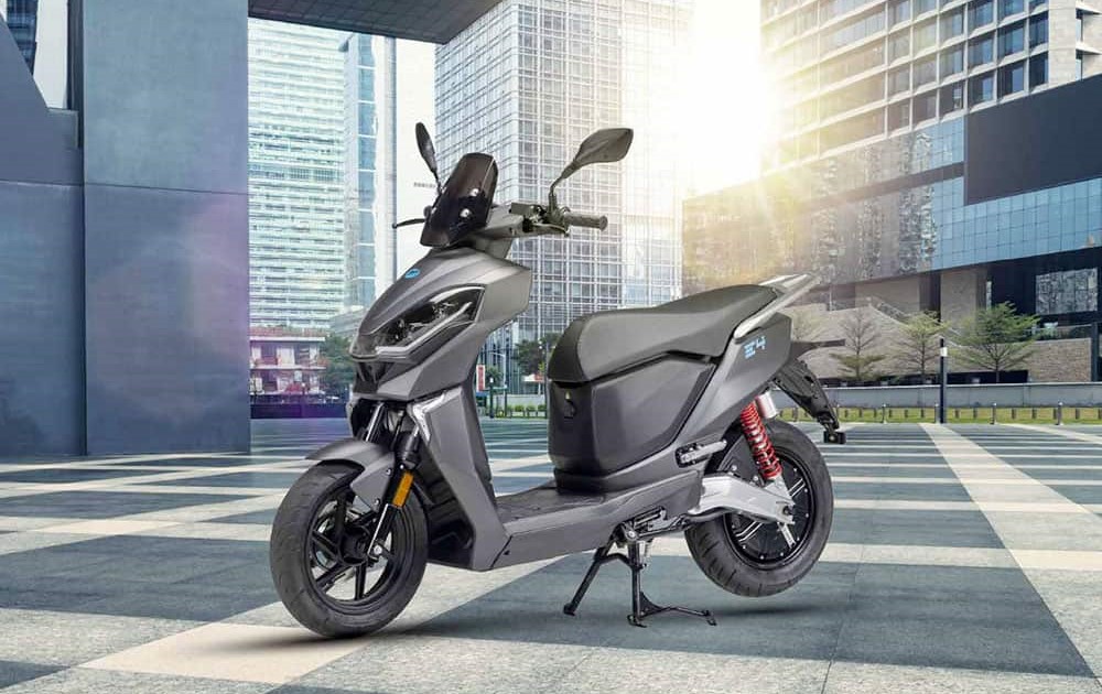 Vendite record per gli scooter elettrici nei primi nove mesi del 2022 / LIFAN E4