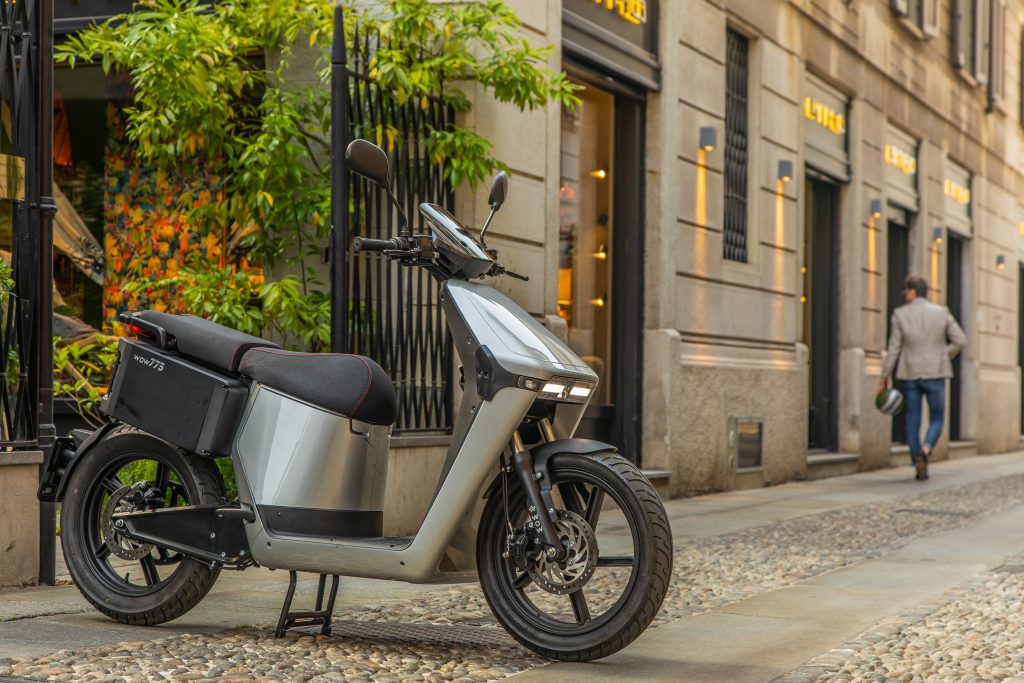 10 scooter elettrici da acquistare con gli incentivi / WOW 774 e 775