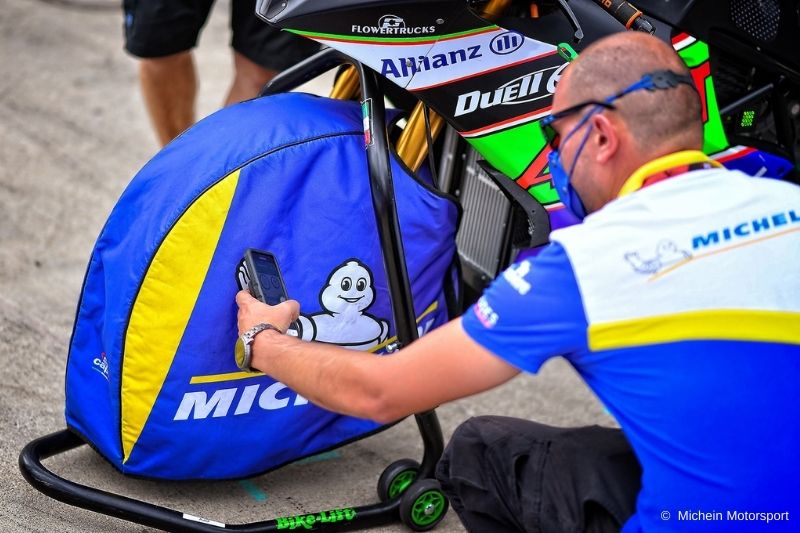 MotoE problema pressione gomme