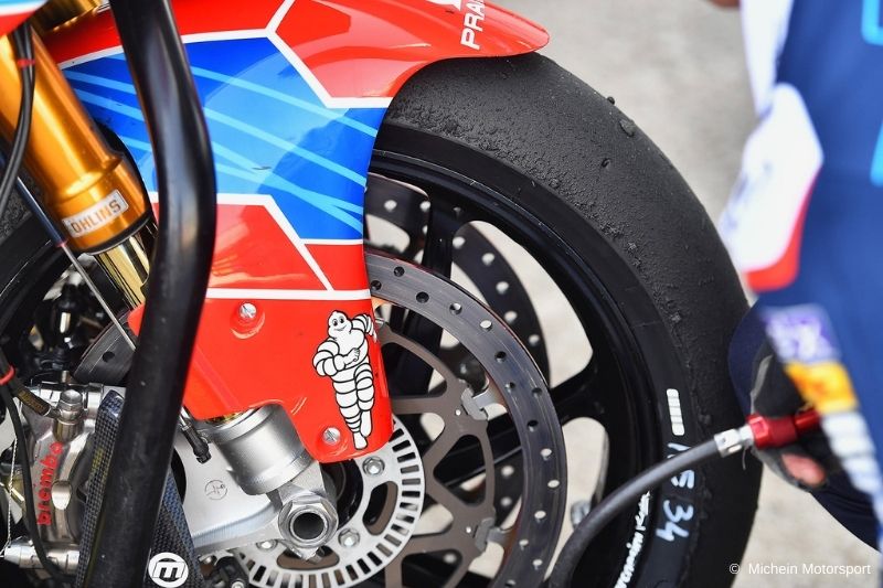 MotoE problema pressione gomme