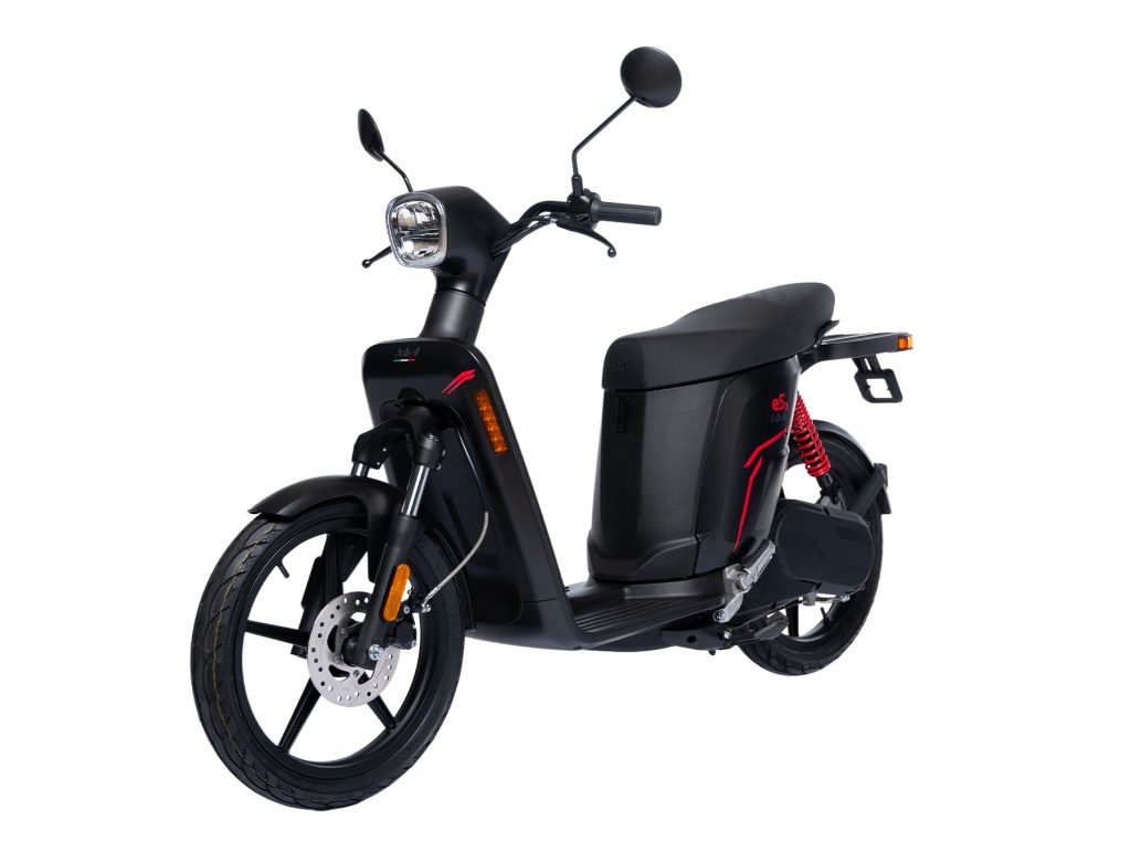 Record sales for electric scooters in the first half of 2022 / ASKOLL ES Series