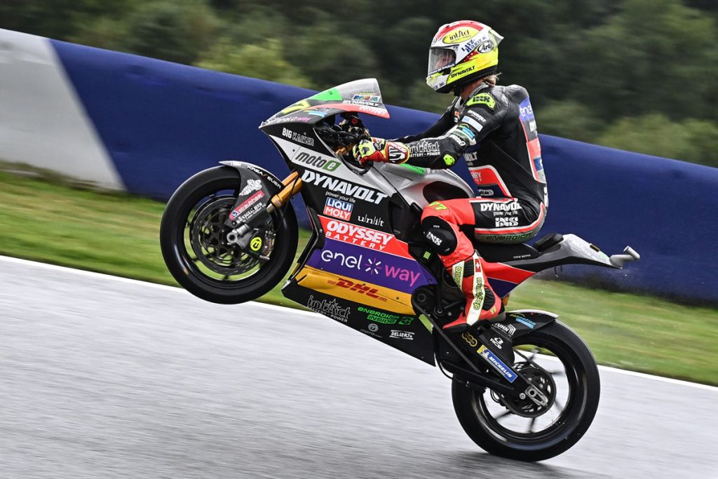 Dominique Aegerter, leader of the MotoE World Cup 2022