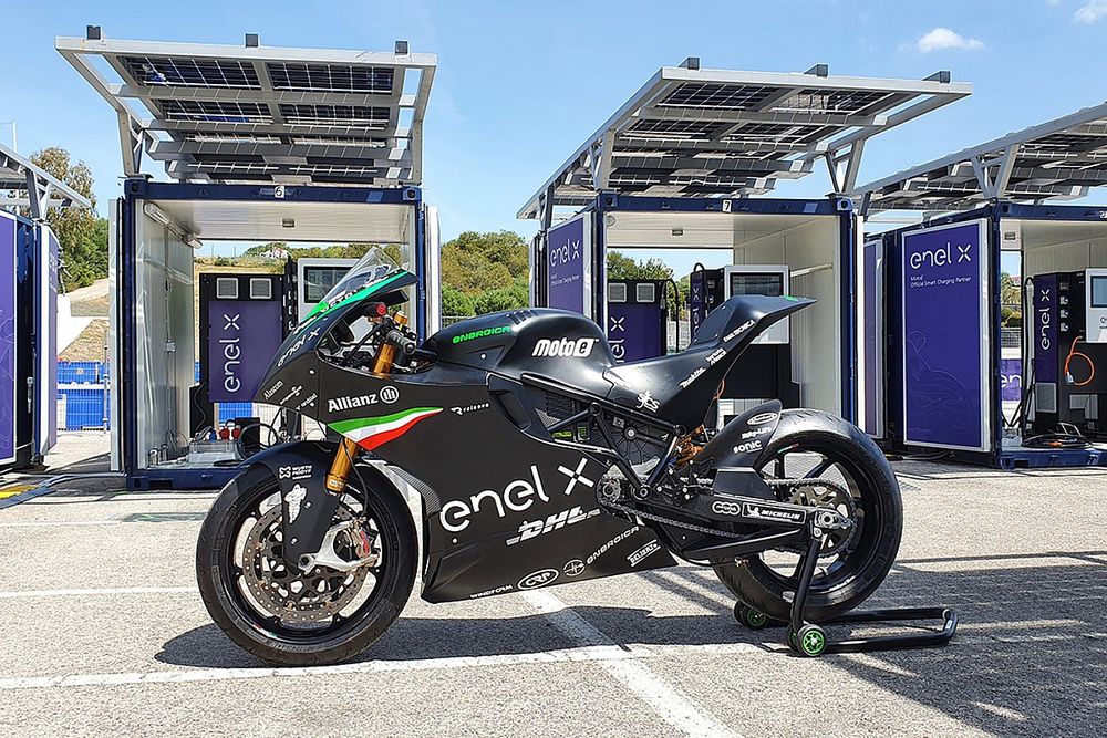 The Energica Ego Corsa and, in the background, the charging stations designed by Enel X Way for the MotoE World Cup