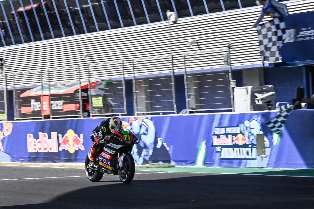 The first victory in MotoE by Dominique Aegerter (Andalucia GP - Jerez 2020)