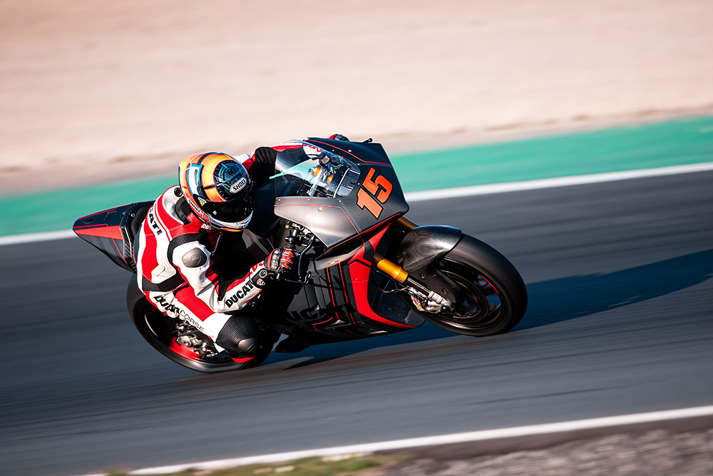 Alex De Angelis durante i test con la Ducati MotoE