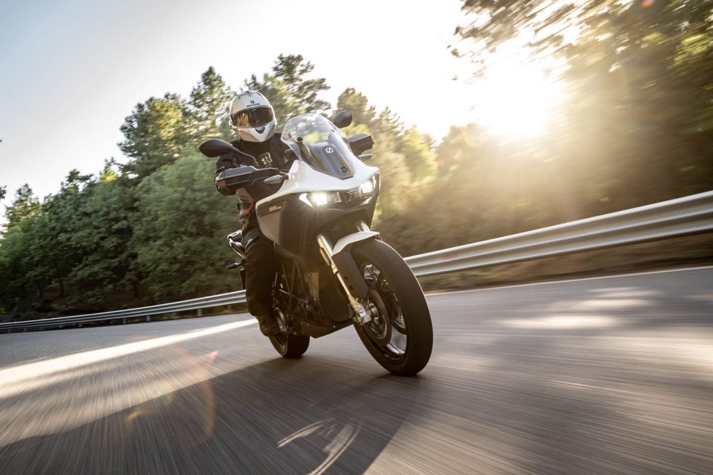 L'adventure elettrica DSR/X di Zero Motorcycles