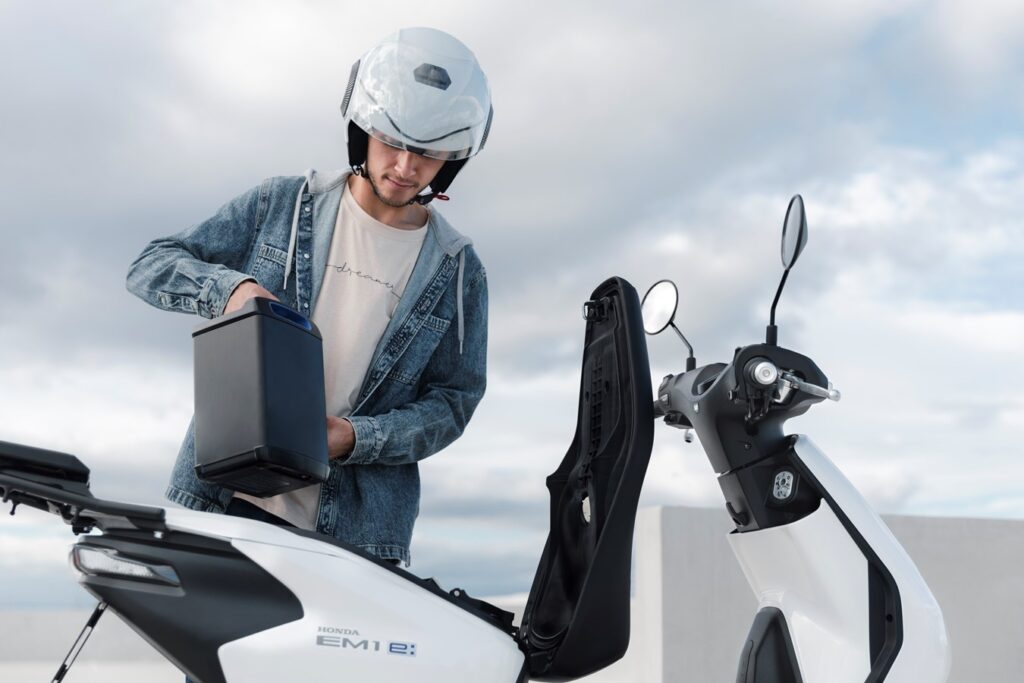 EICMA 2022, Honda EM1e, the first electric scooter of the Japanese house for the European market (Photo: Honda)