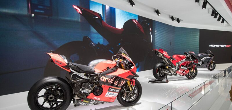 Ducati membawa prototipe dari MotoE di EICMA 2022