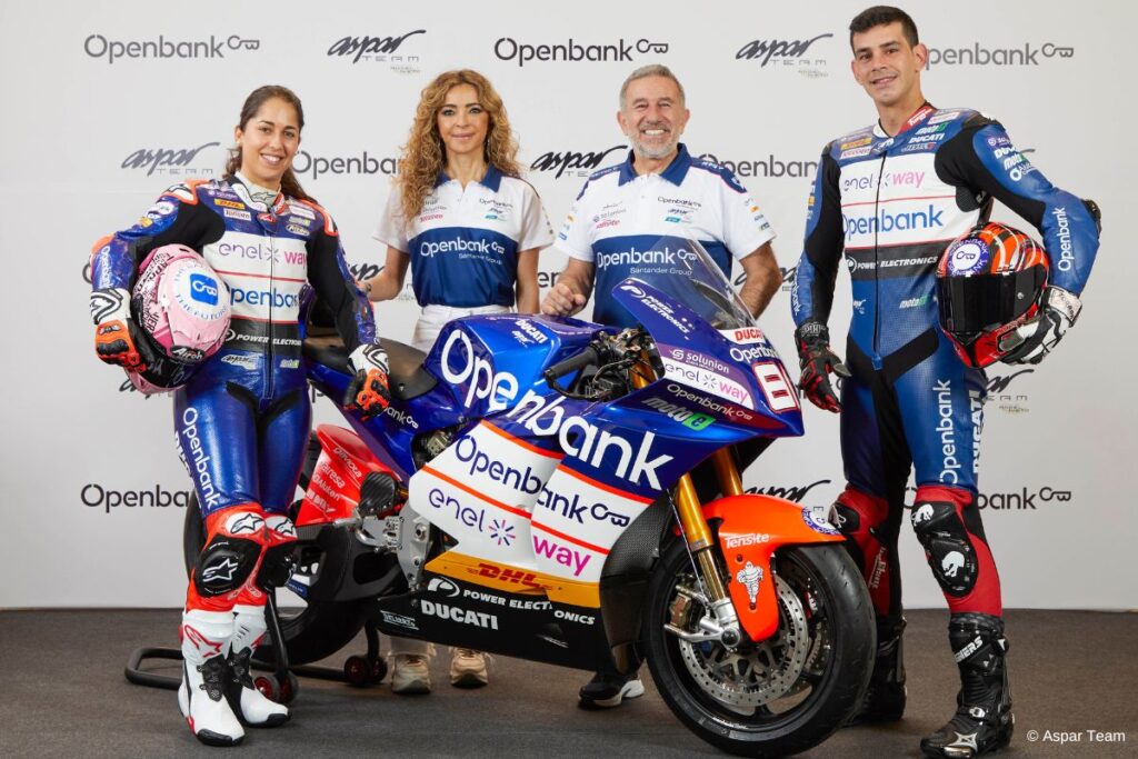 Maria Herrera e Jordi Torres, i piloti del team Openbank Aspar MotoE 2023 con la nuova Ducati V21L